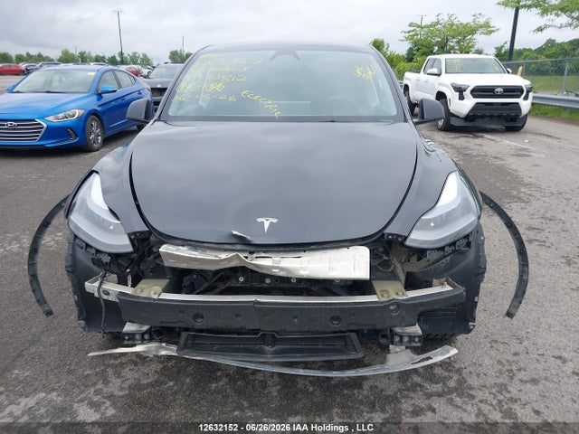 7SAYGDED5RF012812 Tesla Model Y Long Range/rwd