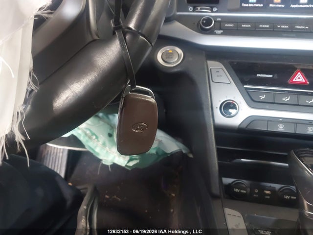 KMHD84LF7JU633876 Hyundai Elantra
