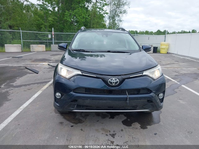 Toyota Rav4 Xle 2017 2T3RFREV3HW564618 Image 13