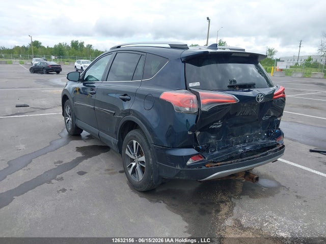 Toyota Rav4 Xle 2017 2T3RFREV3HW564618 Image 3