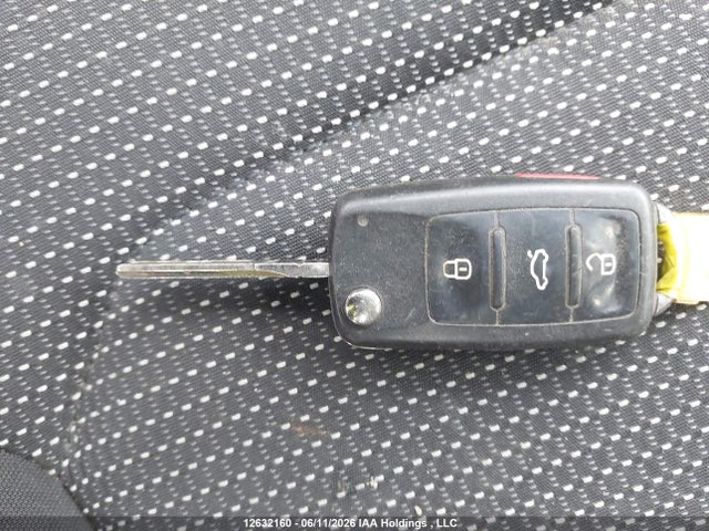Продажа на аукционе авто 2018 Volkswagen Passat S/r-line, vin: 1VWAA7A30JC037436, номер лота: 12632160