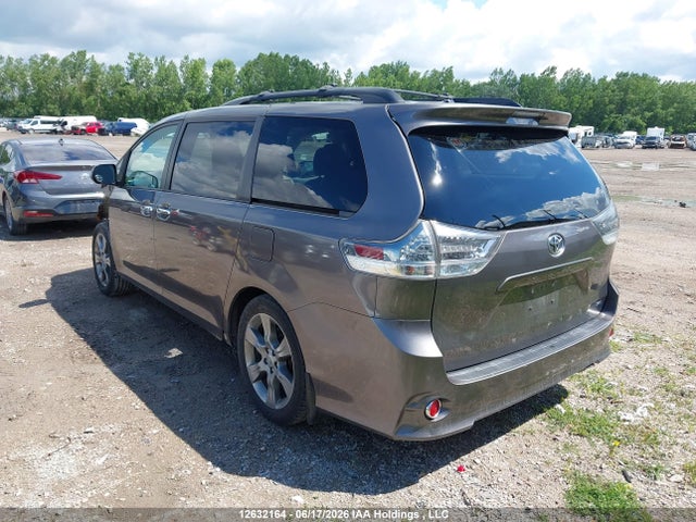 12632164 :رقم المزاد ، 5TDXK3DC8ES514214 vin ، 2014 Toyota Sienna Se 8 Passenger مزاد بيع