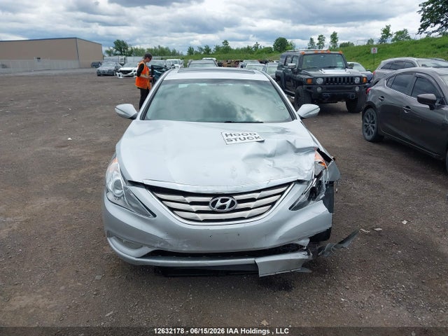 12632178 :رقم المزاد ، 5NPEC4AC3DH645201 vin ، 2013 Hyundai Sonata مزاد بيع