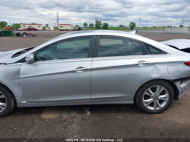 12632178 :رقم المزاد ، 5NPEC4AC3DH645201 vin ، 2013 Hyundai Sonata مزاد بيع