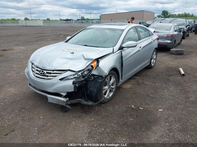 12632178 :رقم المزاد ، 5NPEC4AC3DH645201 vin ، 2013 Hyundai Sonata مزاد بيع