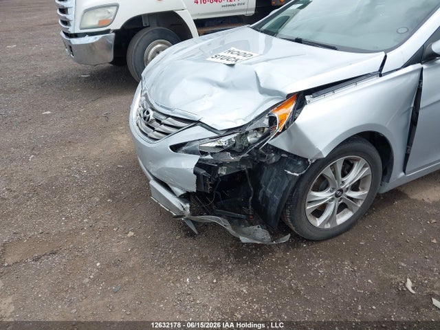 12632178 :رقم المزاد ، 5NPEC4AC3DH645201 vin ، 2013 Hyundai Sonata مزاد بيع