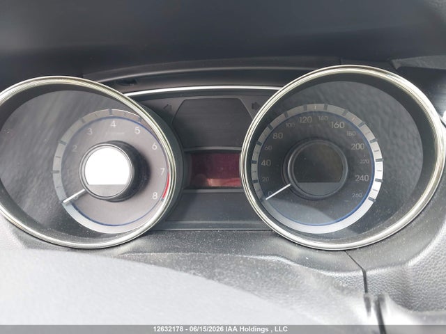 12632178 :رقم المزاد ، 5NPEC4AC3DH645201 vin ، 2013 Hyundai Sonata مزاد بيع