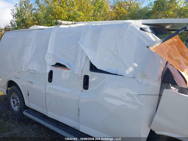 12632182 :رقم المزاد ، 1GTW7AFGXL1265278 vin ، 2020 Gmc Gmc مزاد بيع