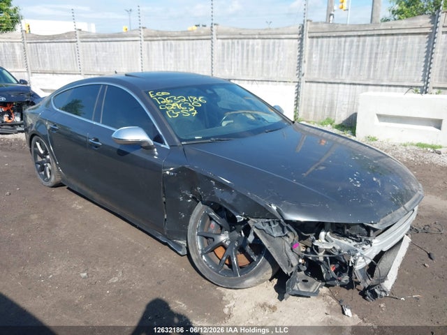 2013 Audi S7 4.0t მანქანა იყიდება აუქციონზე, vin: WAUW2CFC4DN029630, აუქციონის ნომერი: 12632186