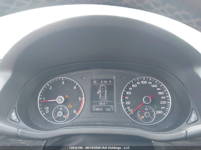 Продажа на аукционе авто 2015 Volkswagen Passat 2.0 Tdi Comfortline, vin: 1VWBV7A35FC032796, номер лота: 12632190
