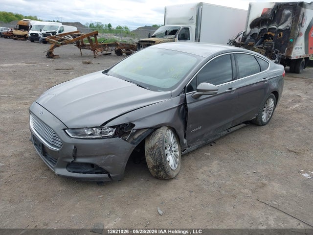 2013 Ford Fusion Se Hybrid მანქანა იყიდება აუქციონზე, vin: 3FA6P0LU0DR353211, აუქციონის ნომერი: 12621026