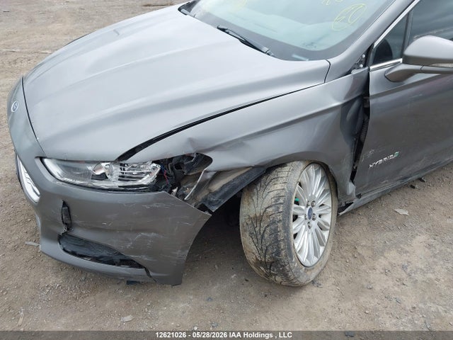2013 Ford Fusion Se Hybrid მანქანა იყიდება აუქციონზე, vin: 3FA6P0LU0DR353211, აუქციონის ნომერი: 12621026