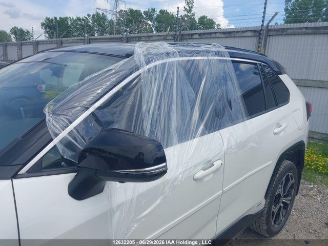 2021 Toyota Rav4 Prime Xse მანქანა იყიდება აუქციონზე, vin: JTMGB3FV2MD016132, აუქციონის ნომერი: 12632205