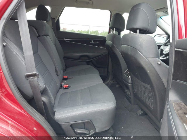 Продажа на аукционе авто 2017 Kia Sorento Lx/l, vin: 5XYPGDA36HG228472, номер лота: 12632251