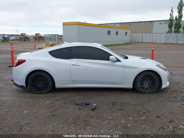 2015 Hyundai Genesis 3.8 Premium მანქანა იყიდება აუქციონზე, vin: KMHHT6KJ7FU130809, აუქციონის ნომერი: 12632255