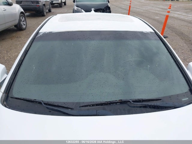 2015 Hyundai Genesis 3.8 Premium მანქანა იყიდება აუქციონზე, vin: KMHHT6KJ7FU130809, აუქციონის ნომერი: 12632255