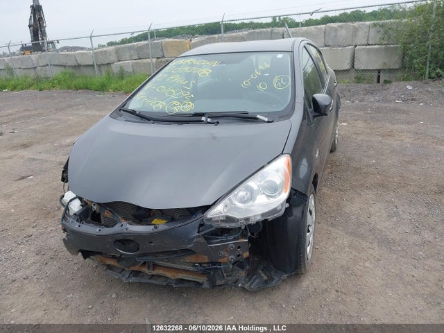12632268 :رقم المزاد ، JTDKDTB3XC1010295 vin ، 2012 Toyota Prius C Technology مزاد بيع