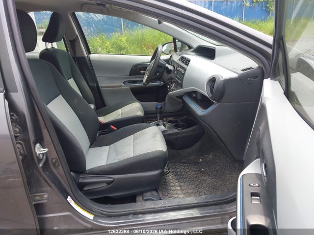 12632268 :رقم المزاد ، JTDKDTB3XC1010295 vin ، 2012 Toyota Prius C Technology مزاد بيع