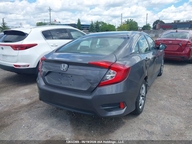 Honda Civic 2018 2HGFC2F5XJH006838 Image 4