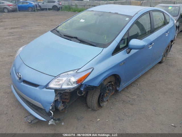 12632274 :رقم المزاد ، JTDKN3DP1E3050205 vin ، 2014 Toyota Prius Plug-in مزاد بيع