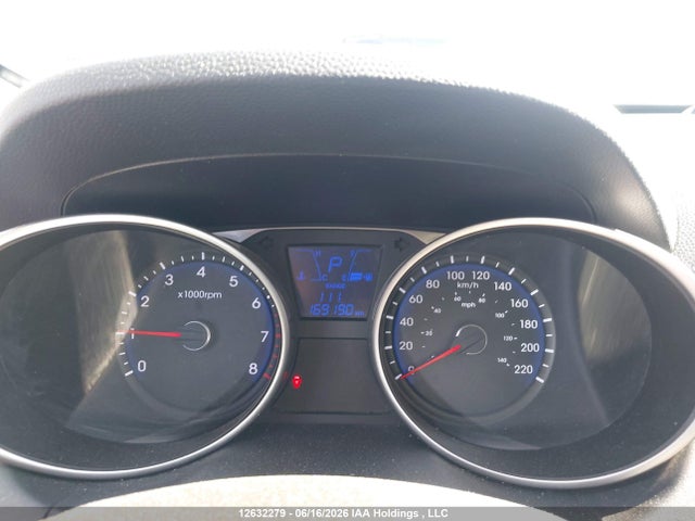 2011 Hyundai Tucson Gls მანქანა იყიდება აუქციონზე, vin: KM8JU3AC8BU224353, აუქციონის ნომერი: 12632279