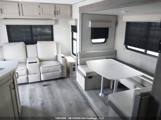 Coachmen Catalina 2024 5ZT2CAMBXRU044013 Image 5