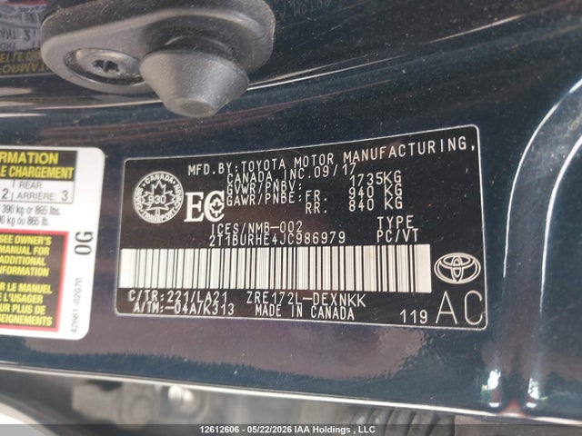 2T1BURHE4JC986979 Toyota COROLLA LE