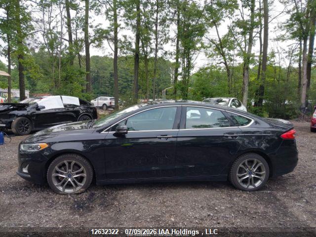 3FA6P0RU8LR203868 Ford Fusion Titanium