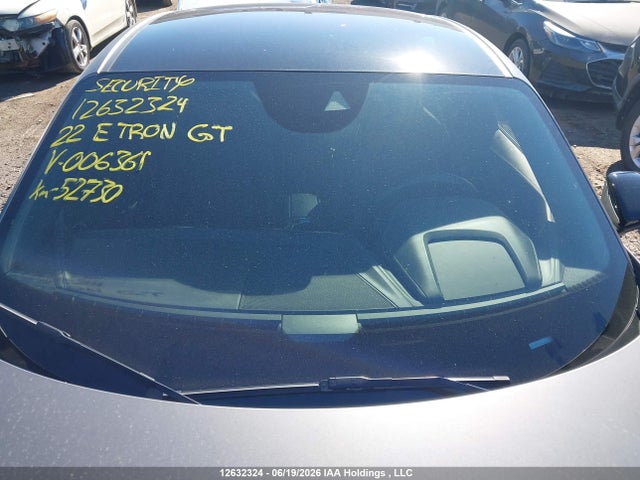 12632324 :رقم المزاد ، WAUCJBFW9N7006361 vin ، 2022 Audi E-tron Gt مزاد بيع