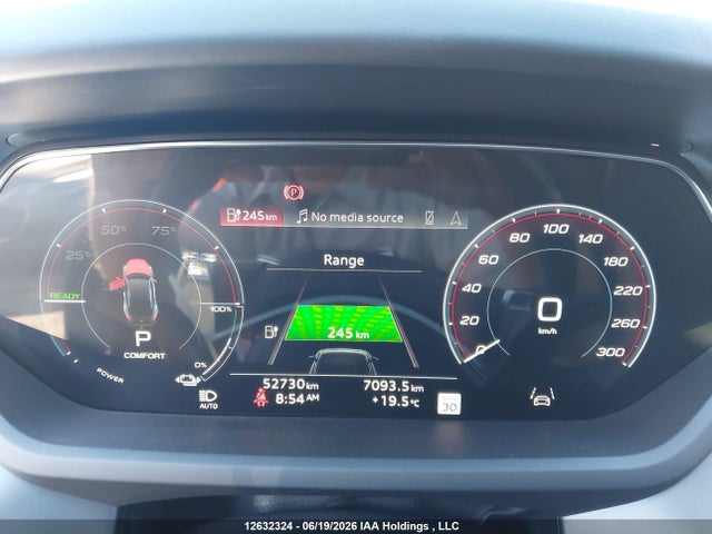 12632324 :رقم المزاد ، WAUCJBFW9N7006361 vin ، 2022 Audi E-tron Gt مزاد بيع
