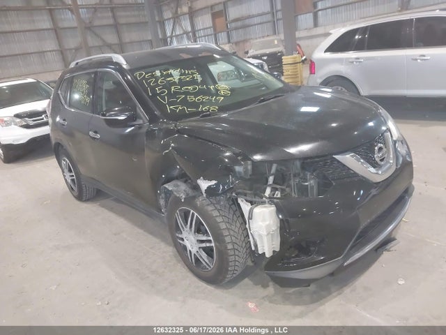 2015 Nissan Rogue S/sl/sv მანქანა იყიდება აუქციონზე, vin: 5N1AT2MT4FC756249, აუქციონის ნომერი: 12632325