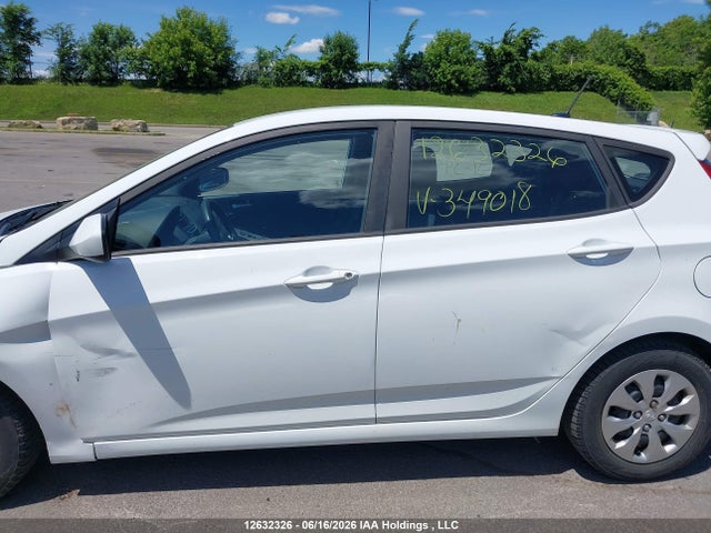 Hyundai ACCENT SE 2017 KMHCT5AE3HU349018 Image 15