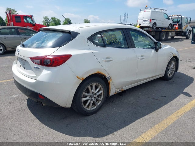 JM1BM1L73E1104933 Mazda MAZDA3