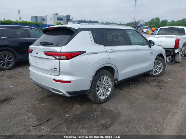 Продажа на аукционе авто 2024 Mitsubishi Outlander Se/ralliart, vin: JA4T5VA95RZ608897, номер лота: 12632367