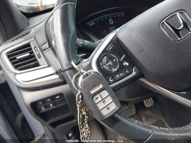 Продажа на аукционе авто 2022 Honda Cr-v Sport, vin: 2HKRW2H44NH207073, номер лота: 12632368