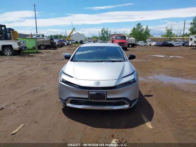 JTDACACU5T3070600 Toyota Prius