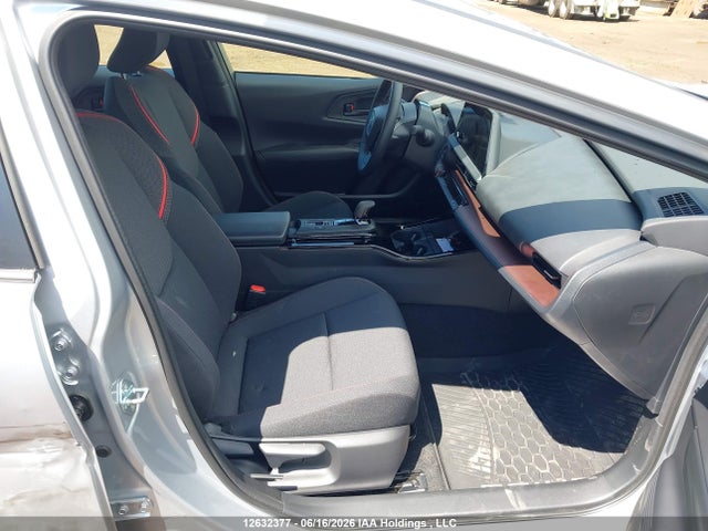 JTDACACU5T3070600 Toyota Prius