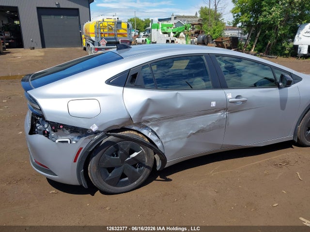 JTDACACU5T3070600 Toyota Prius