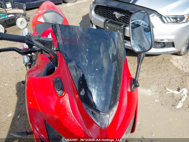 Honda Cbr500 Ra-abs 2015 MLHPC4423F5200162 Image 18