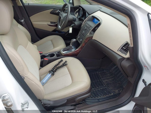 Buick Verano 2014 1G4PN5SKXE4118158 Image 5