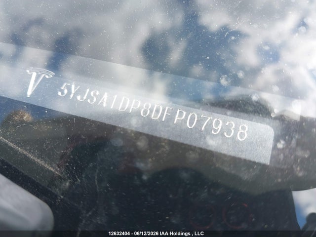2013 Tesla Model S მანქანა იყიდება აუქციონზე, vin: 5YJSA1DP8DFP07938, აუქციონის ნომერი: 12632404