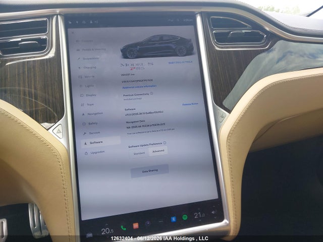 2013 Tesla Model S მანქანა იყიდება აუქციონზე, vin: 5YJSA1DP8DFP07938, აუქციონის ნომერი: 12632404