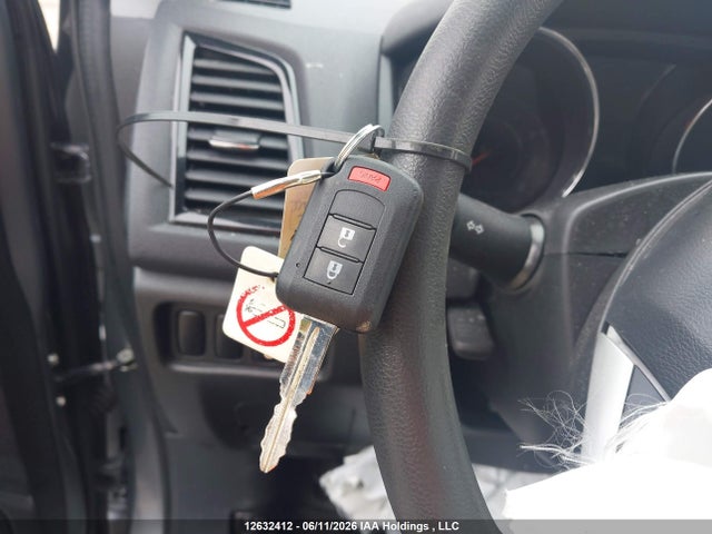 JA4AJUAUXRU606805 Mitsubishi RVR ES