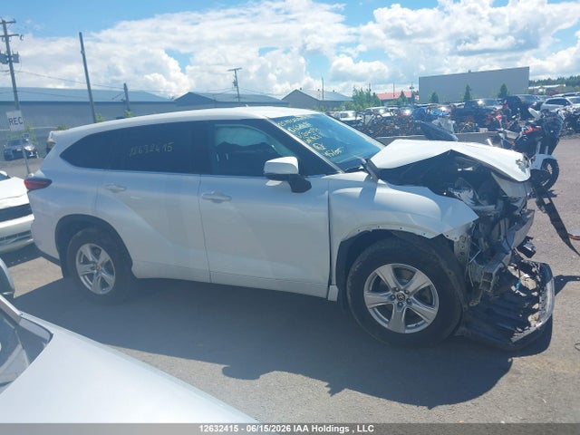 12632415 :رقم المزاد ، 5TDBZRBH9NS204094 vin ، 2022 Toyota Highlander مزاد بيع
