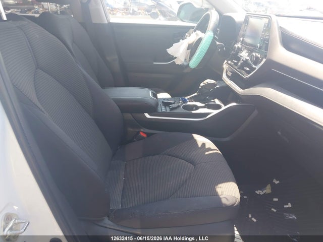 12632415 :رقم المزاد ، 5TDBZRBH9NS204094 vin ، 2022 Toyota Highlander مزاد بيع