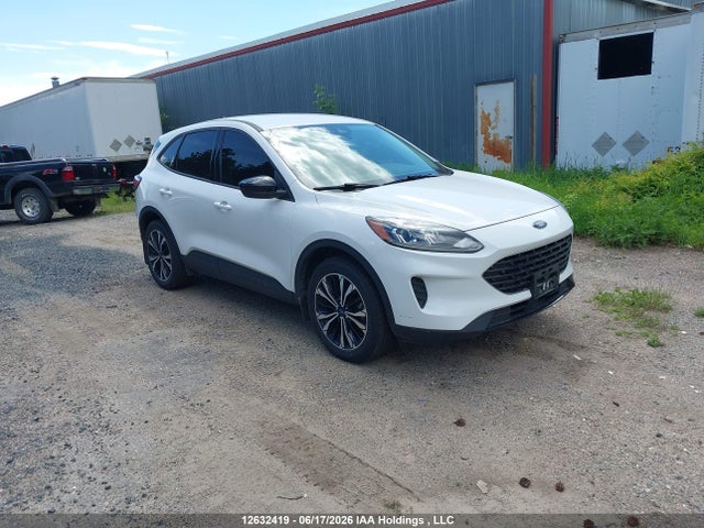 12632419 :رقم المزاد ، 1FMCU9G6XMUA33744 vin ، 2021 Ford Escape Se مزاد بيع
