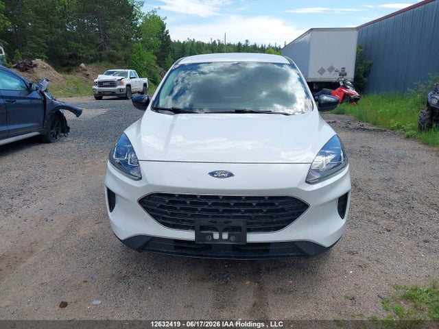 2021 Ford Escape Se მანქანა იყიდება აუქციონზე, vin: 1FMCU9G6XMUA33744, აუქციონის ნომერი: 12632419