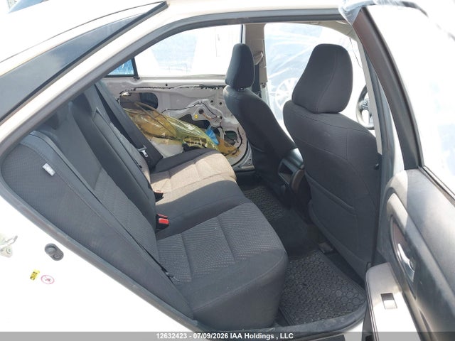 2017 Toyota Camry Le მანქანა იყიდება აუქციონზე, vin: 4T1BF1FK1HU654429, აუქციონის ნომერი: 12632423