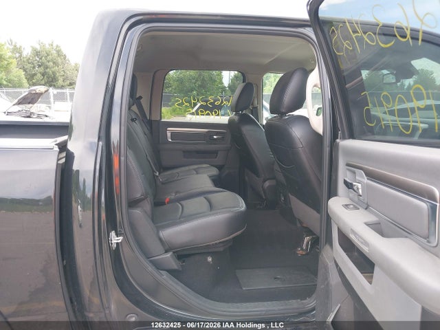 12632425 :رقم المزاد ، 1C6RR7LG4JS190915 vin ، 2018 Ram 1500 Slt مزاد بيع