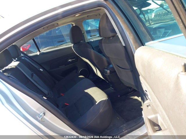 Продажа на аукционе авто 2016 Chevrolet Cruze, vin: 1G1PE5SB8G7204115, номер лота: 12632430